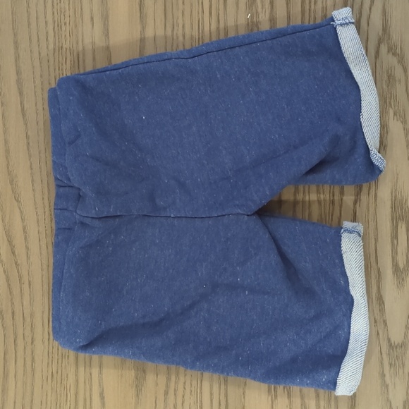 👉10/10$ Comfy short 6Y - Picture 5 of 5